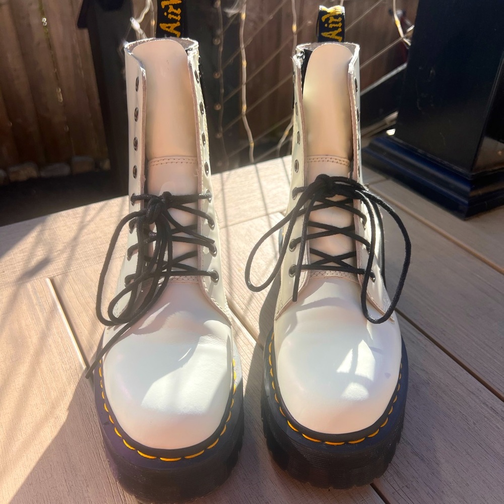 Dr martens Jadon platform boots